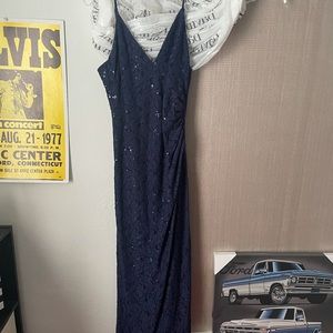 DAVIDS BRIDAL BRIDESMAID DRESS WORN ONCE